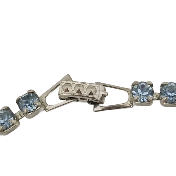 JEWELRY FASHIONS MID CENTURY BABY BLUE AUSTRIAN CRYSTAL CHAIN CHOKER NECKLACE - Picture 5 of 7